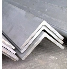 Уголок нержавеющий зеркальный равнополочный г/к AISI 201 10х10х2 мм